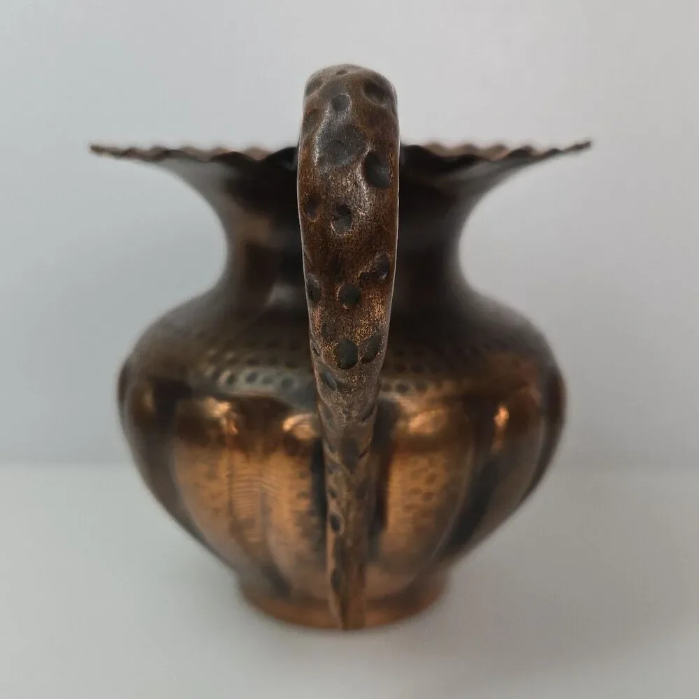 VTG Hammered Copper Vase Urn Double Handle Scalloped Rim Handmade 99.5% Boho MCM